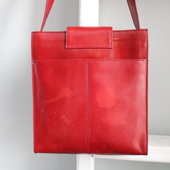 HOBO International Red Leather Shoulder Tote Bag Purse with Structured Design - Picture 6 of 6